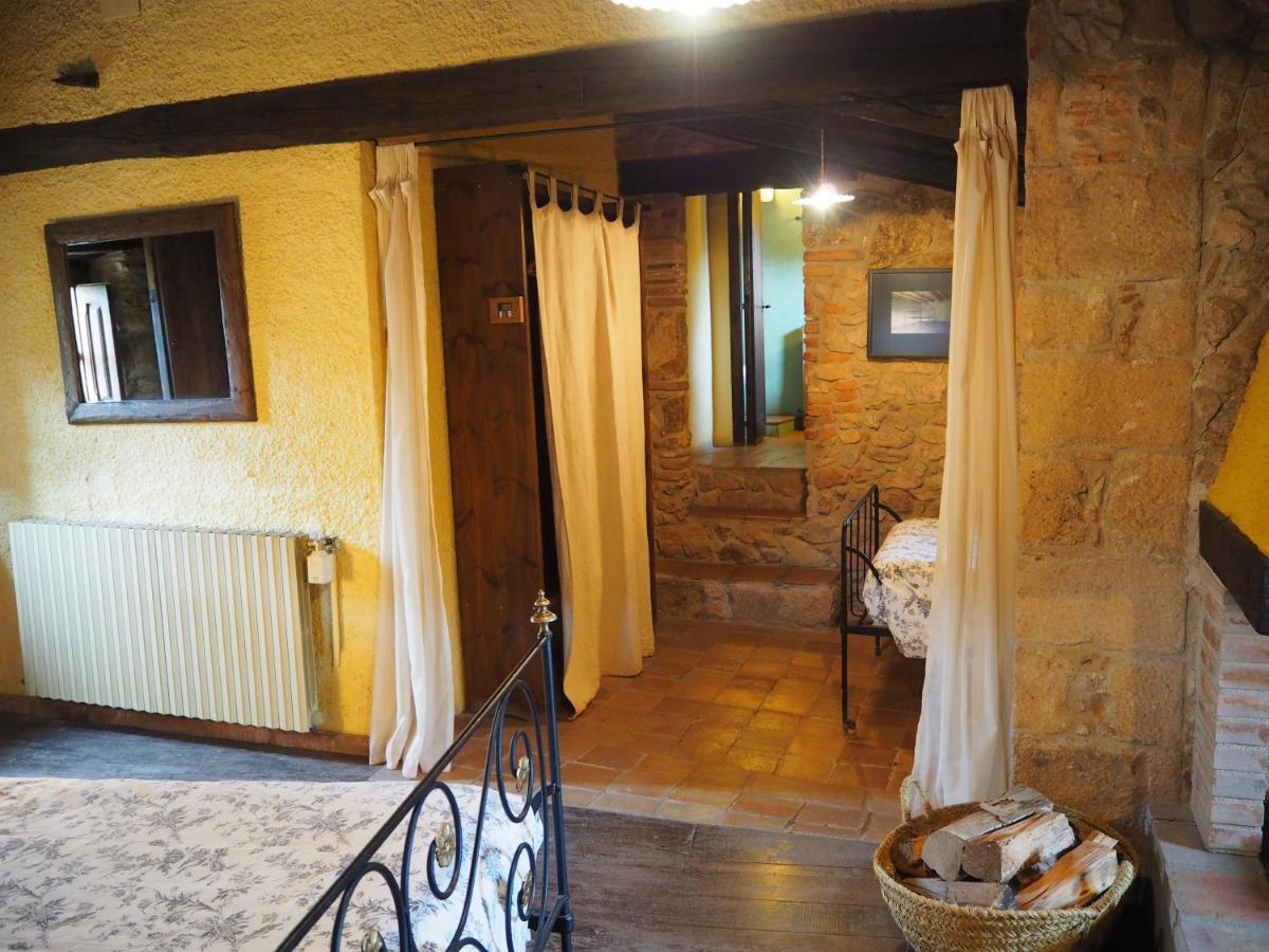Gasthaus Mas Cal Sastre Sant Hilari Sacalm Exterior foto